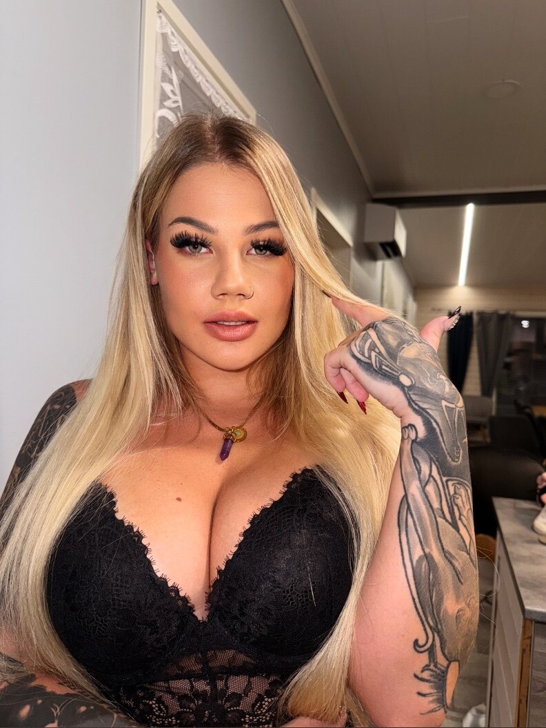 @jasminjuliet
