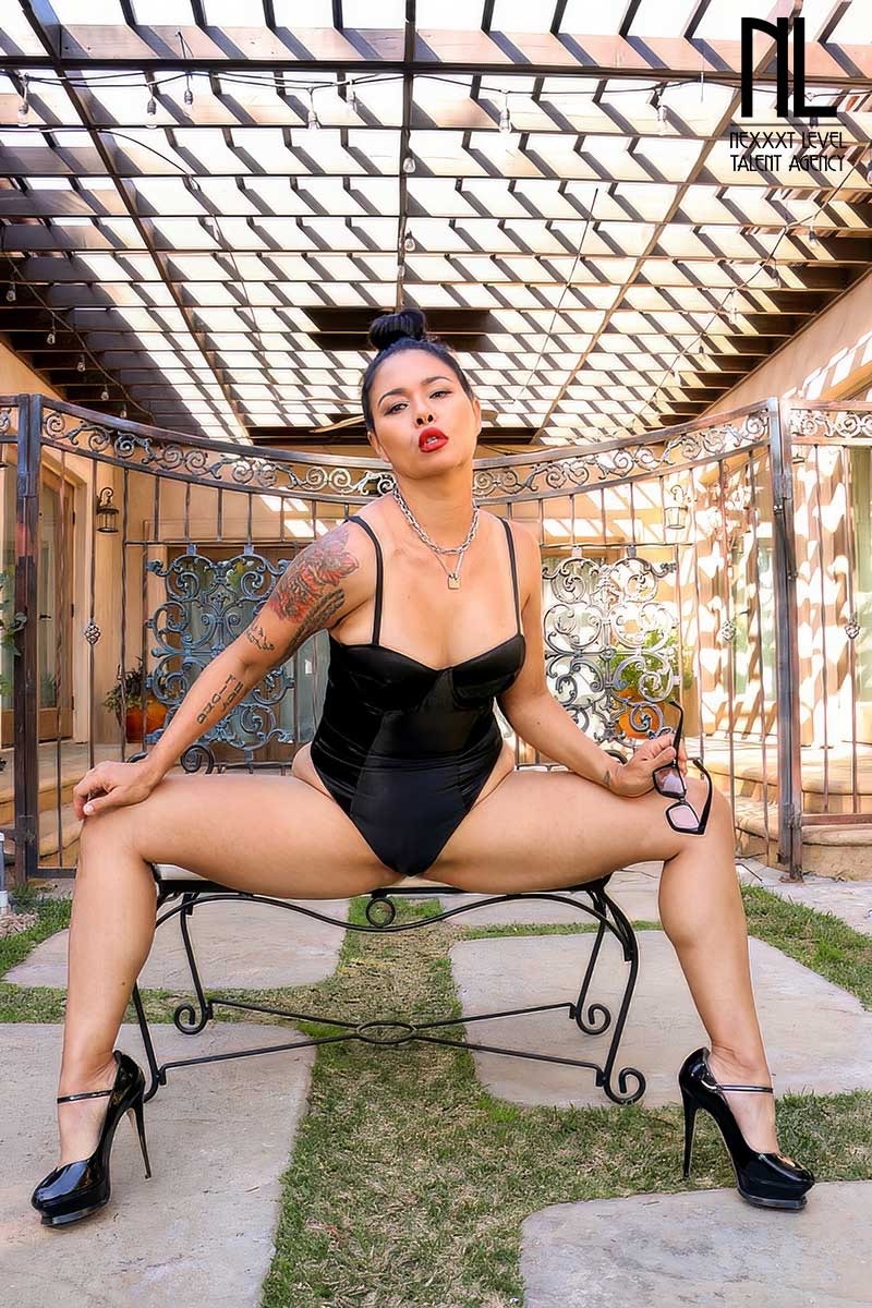 @thedanavespoli